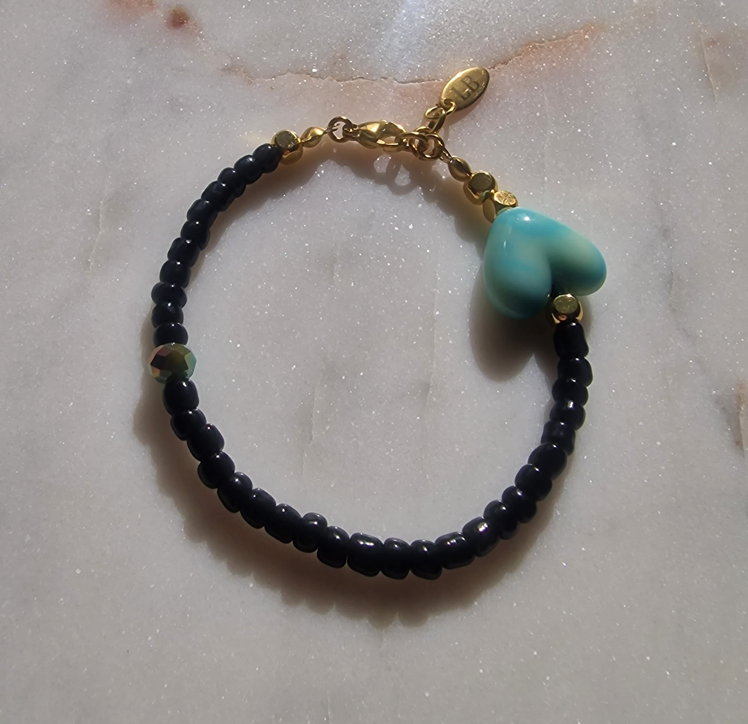 black rocaille met turkoois hart 2